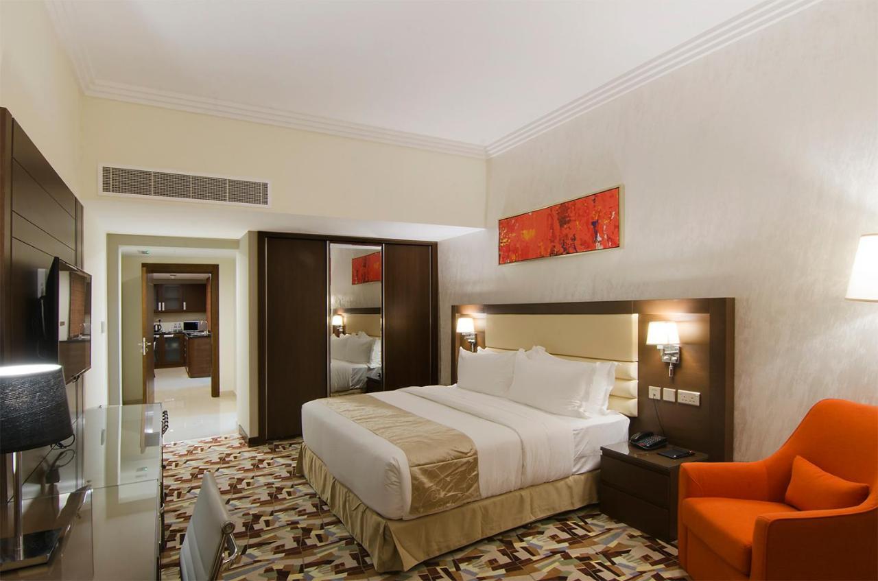 Al Murooj Grand Hotel Маскат Екстер'єр фото