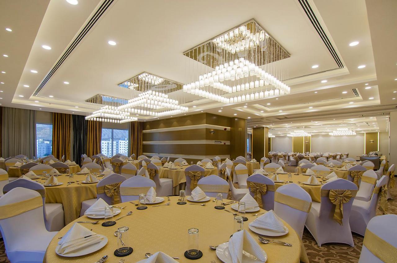Al Murooj Grand Hotel Маскат Екстер'єр фото